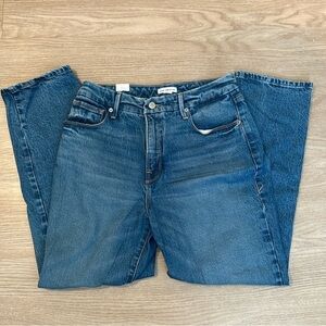 Good American Slim Straight Jeans